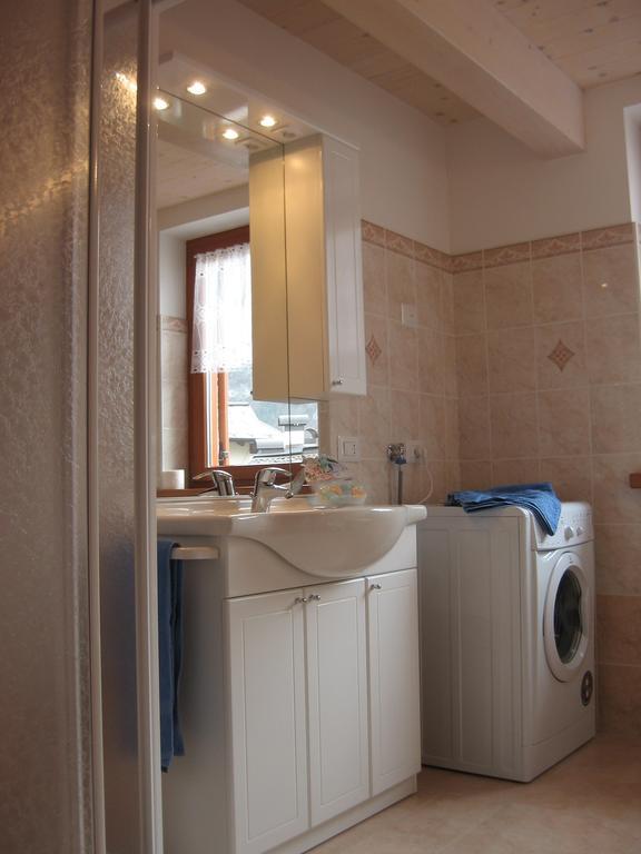 Casa Rondine Apartment Molveno Ruang foto