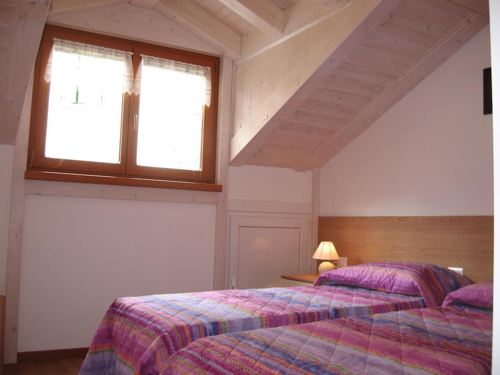 Casa Rondine Apartment Molveno Ruang foto