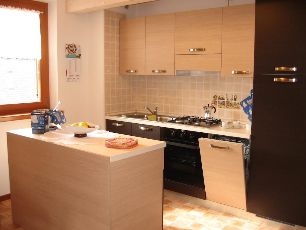 Casa Rondine Apartment Molveno Ruang foto
